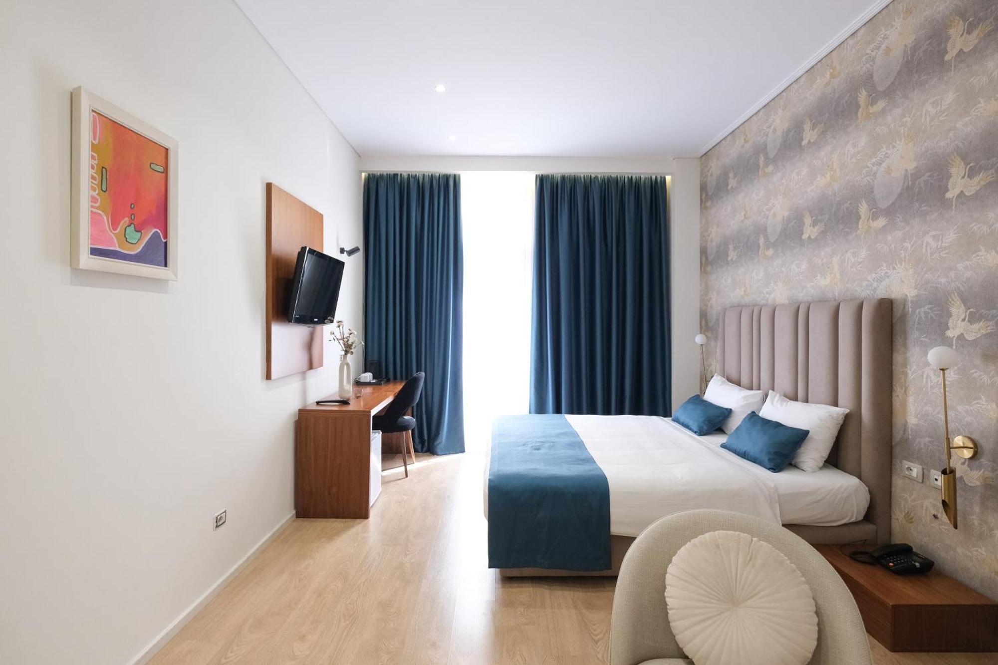 Golden City Hotel , تيرانا المظهر الخارجي الصورة